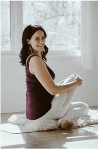 alayna yoga 1